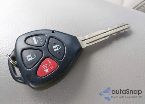 2012 Toyota Corolla Le из США, поврежденный, VIN JTDBU4EE3C9177019